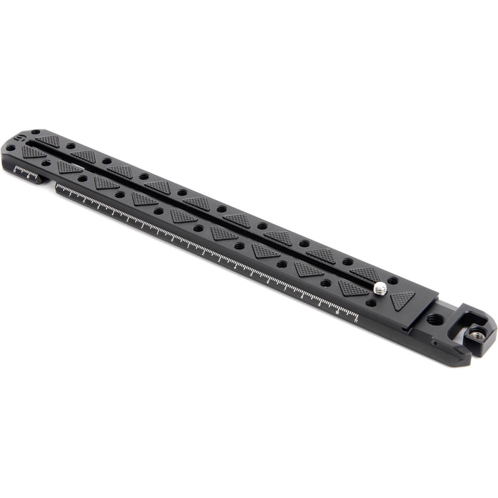 3 Legged Thing 300mm Ultra Plate in darkness finish with extended design and multiple mounting options.