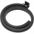 For easy adjustments while shooting, you can trust Edelkrone Lens Gear PRO to do the job. Compatibility with 25 mm to 110 mm lens ring diameter. Shop online.