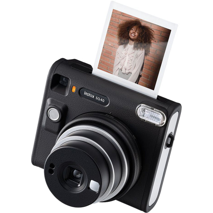 Fujifilm Instax Square SQ40 instant camera 6.1 cm prints and flash