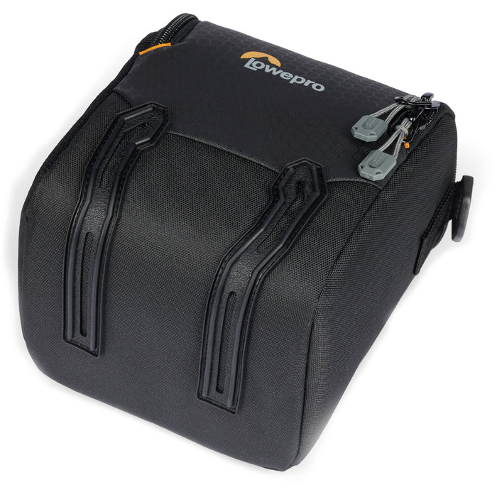 Lowepro Adventura SH 120 III black shoulder bag for mirrorless camera with kit lens