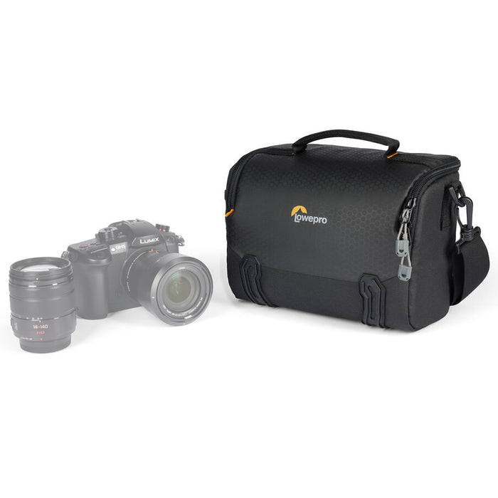 Lowepro Adventura SH 160 III black shoulder bag for mirrorless camera with kit lens