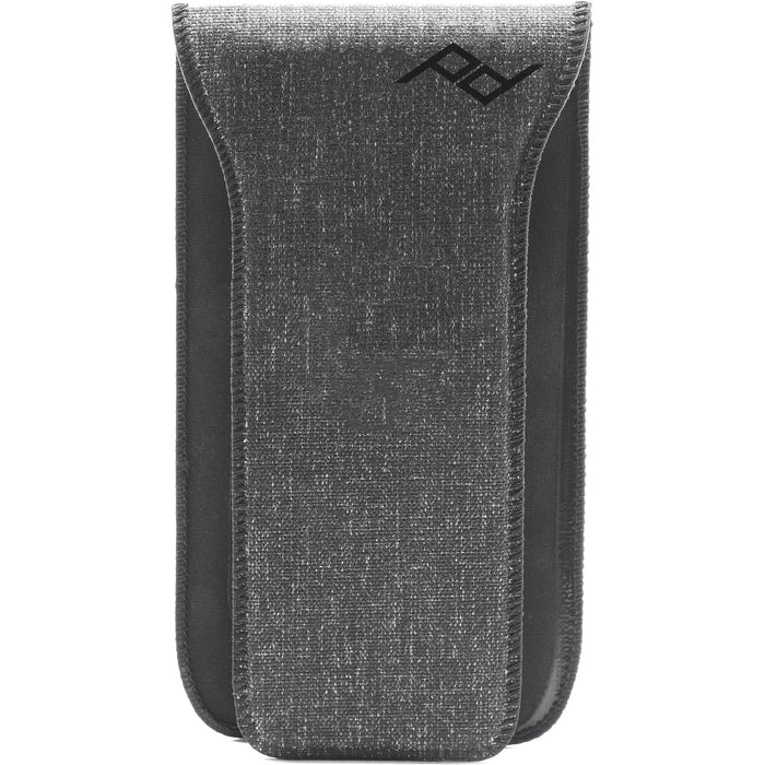 Peak Design Pro Pad V3 semi-rigid stabiliser pad for belts or straps up to 7.6 cm wide.