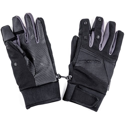 PGYTECH Photography Gloves – insulated, water-resistant gloves designed for cold-weather shooting with touchscreen fingertips and flip-back fingers for camera control.