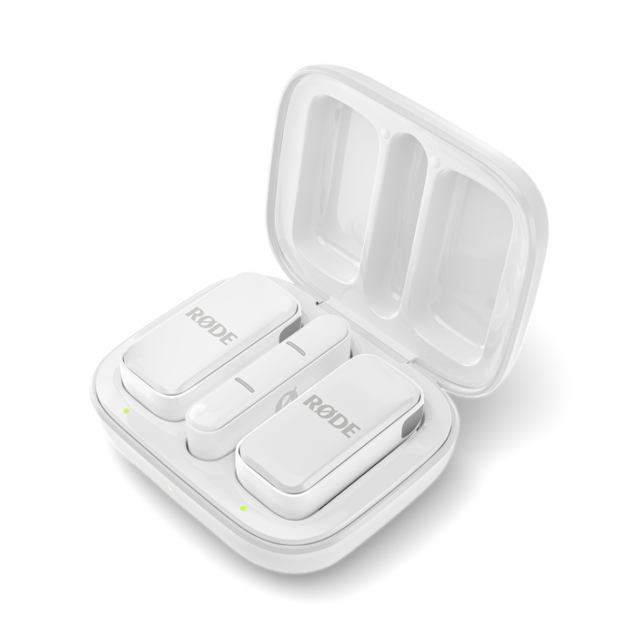 RODE Wireless Micro Lightning (White) – compact wireless microphone with Lightning connector, designed for high-quality audio recording on iPhones and iOS devices.