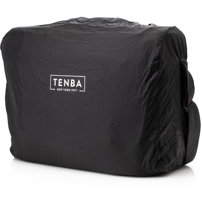 The Tenba DNA 9 Slim Messenger Bag is a compact yet versatile solution, accommodating a mirrorless, rangefinder, or DSLR camera with 2-3 lenses.