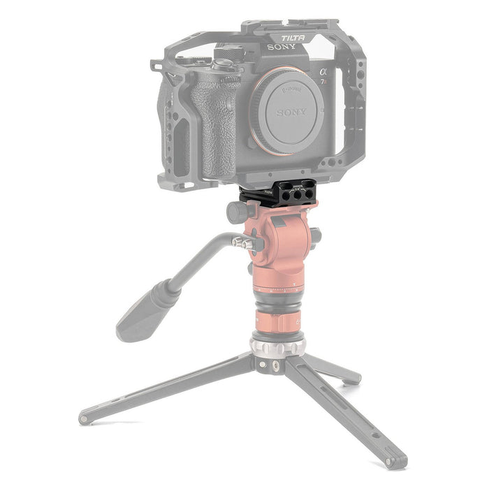 Tilta Universal Arca Quick‑Release Baseplate in black with dovetail plate and Arca‑Swiss compatible clamp.