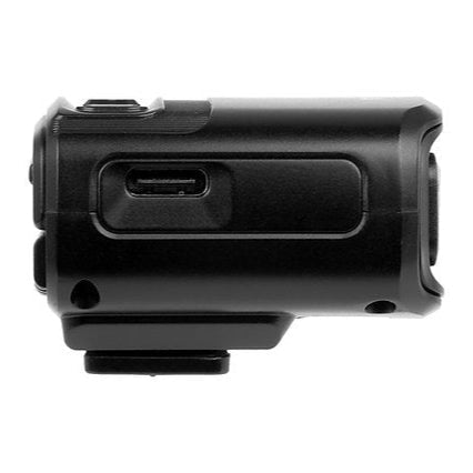 YASHICA QuickFlash Mini, compact USB-C camera flash with 5400K–6500K light.